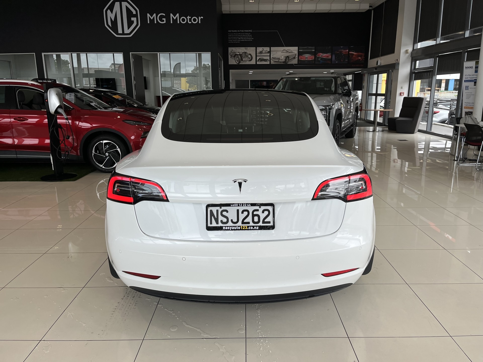 2021 Tesla Model 3 Standard Range Plus - Image 8