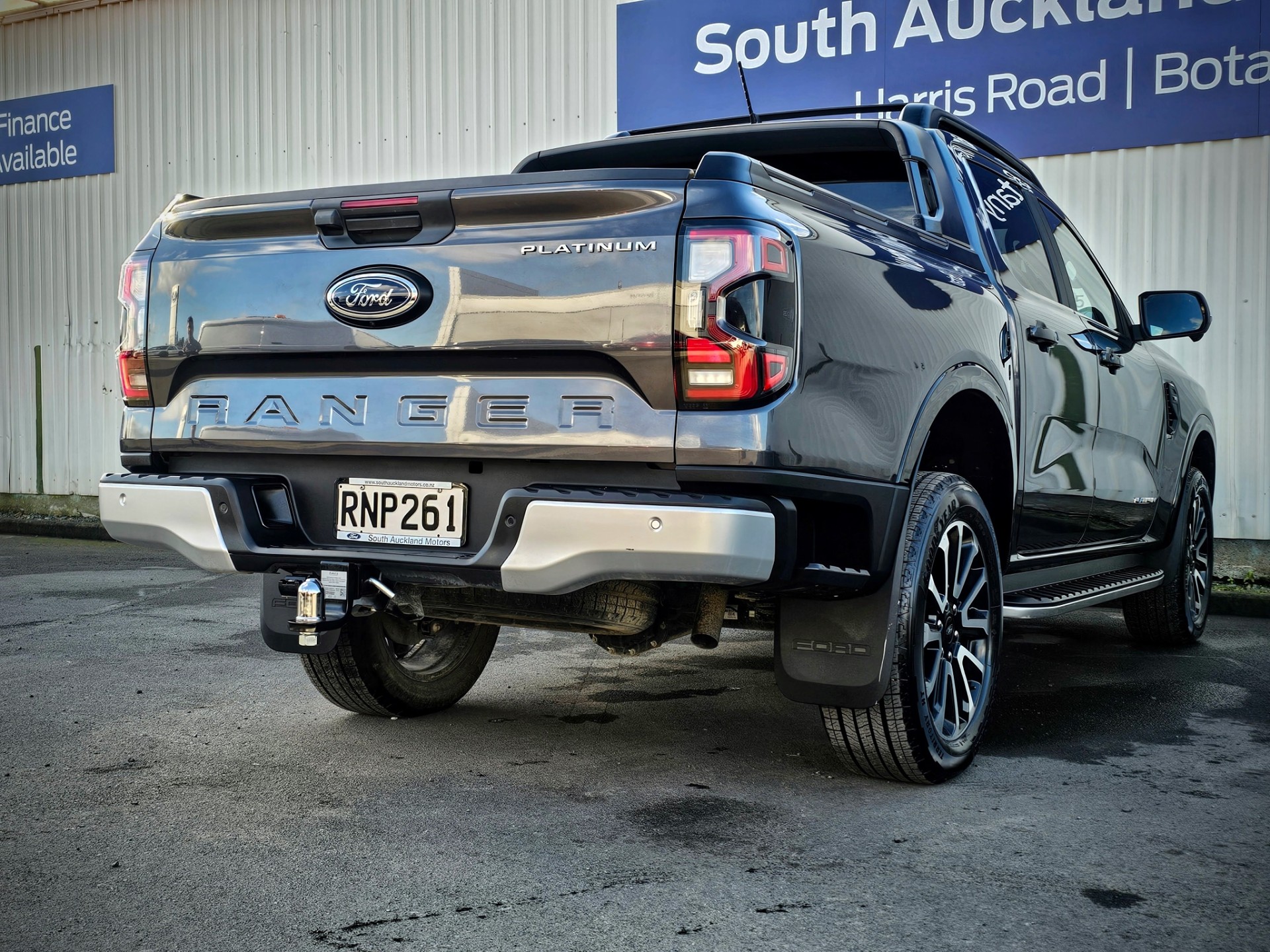 2025 Ford Ranger Platinum 3.0D/4Wd - Image 6
