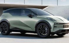 Zeekr X SUV EV lease
