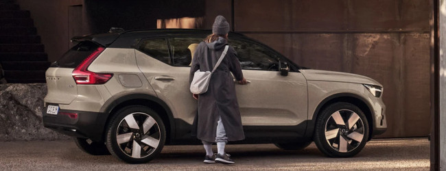 Volvo EX40 EV lease or finance